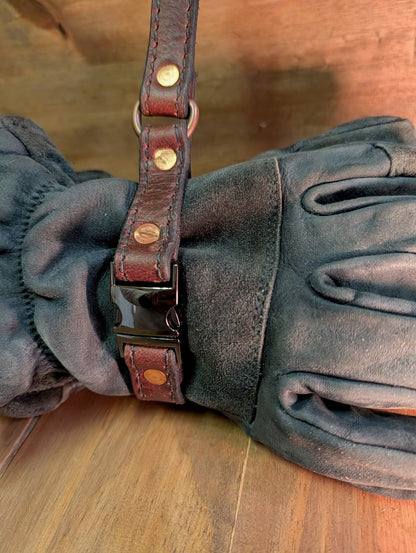 Glove Strap 1
