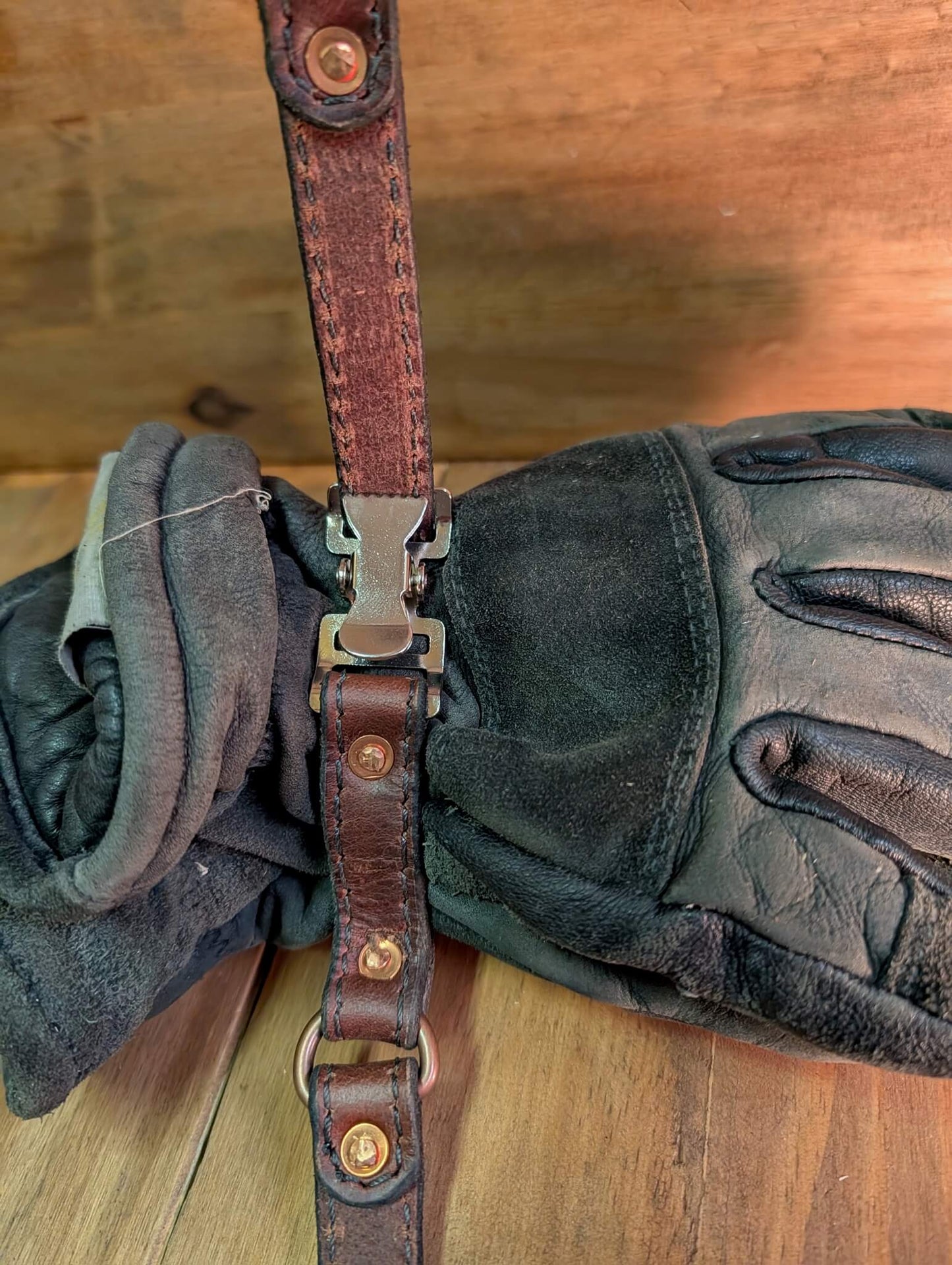 Glove Strap 2